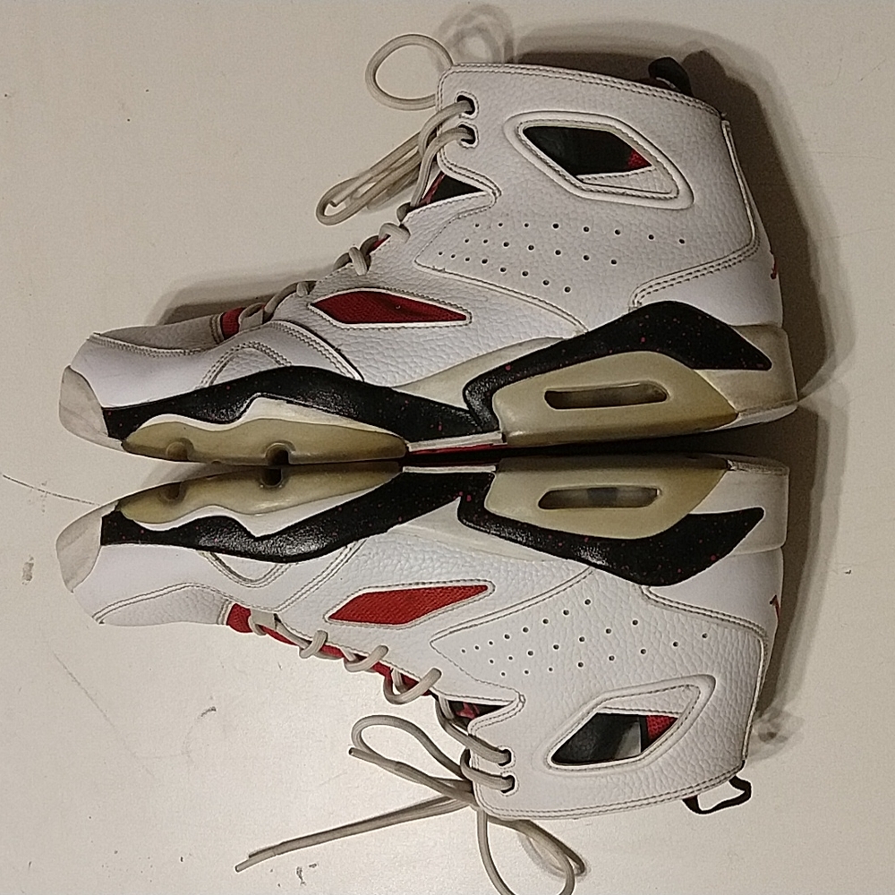 Jordan Shoes - Picture 4 of 6